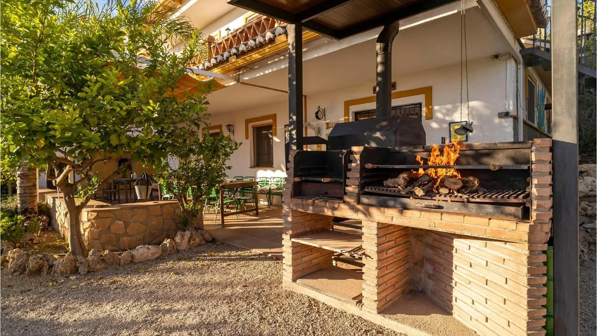 Cozy Home In Periana With Outdoor Swimming Pool
